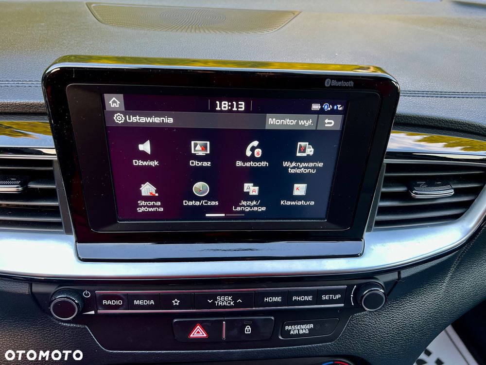 Kia Ceed 1.6 CRDi mHEV L - 32