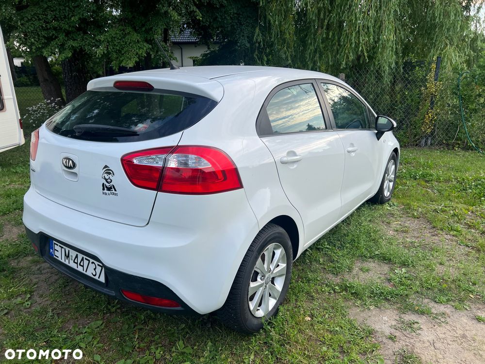 Kia Rio 1.2 XL - 2