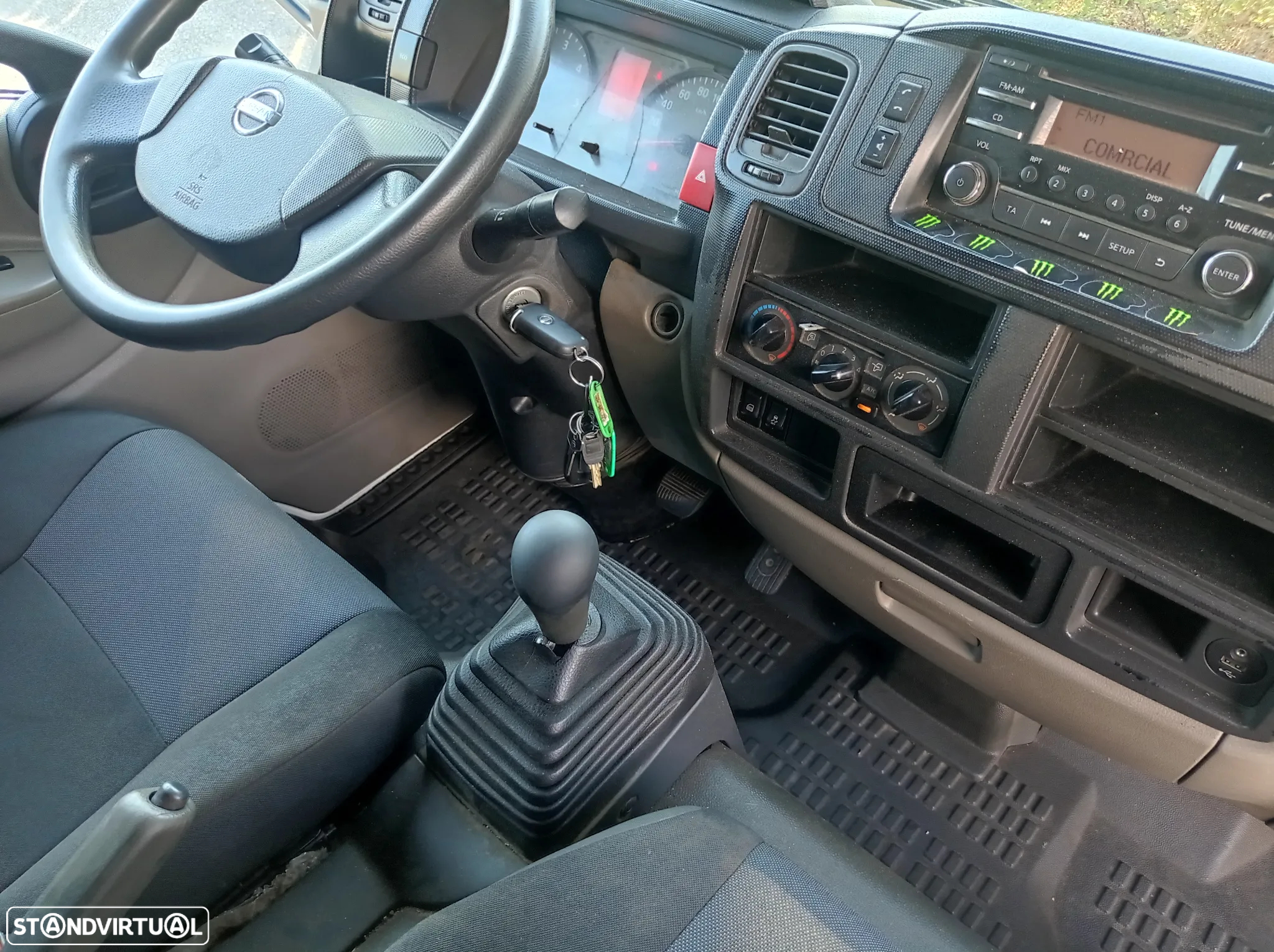 Nissan Cabstar/Plataforma de carga - 12