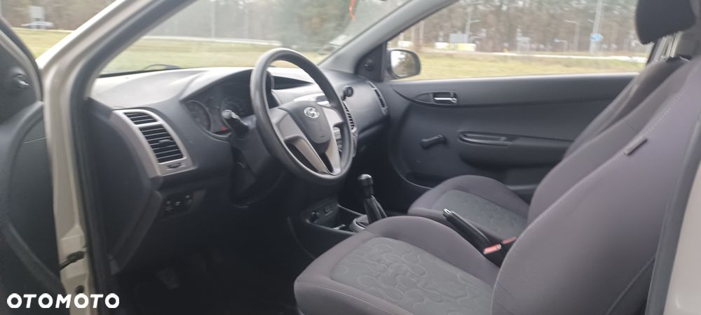 Hyundai i20 1.2 Classic - 8