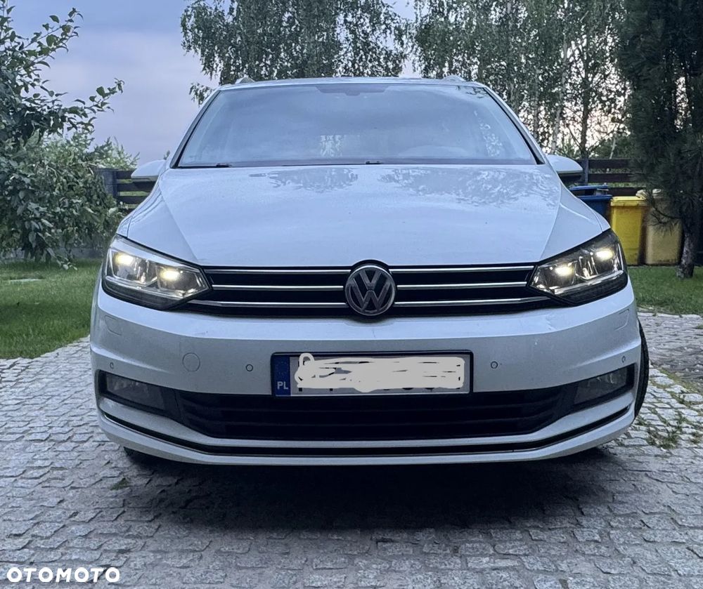 Volkswagen Touran - 2