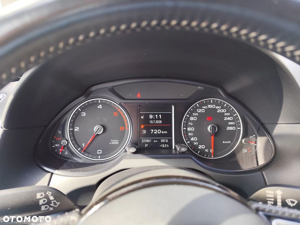 Audi Q5 2.0 TDI Quattro (clean diesel) S tronic - 11