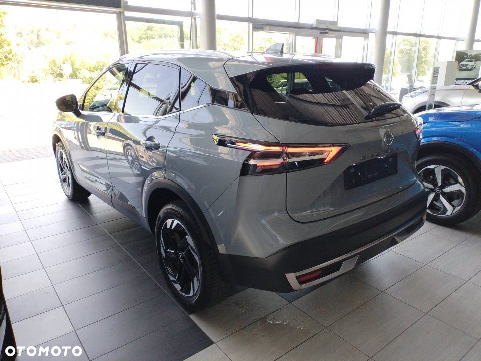Nissan Qashqai - 4