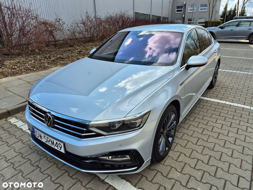 Volkswagen Passat 2.0 TSI Elegance DSG - 1