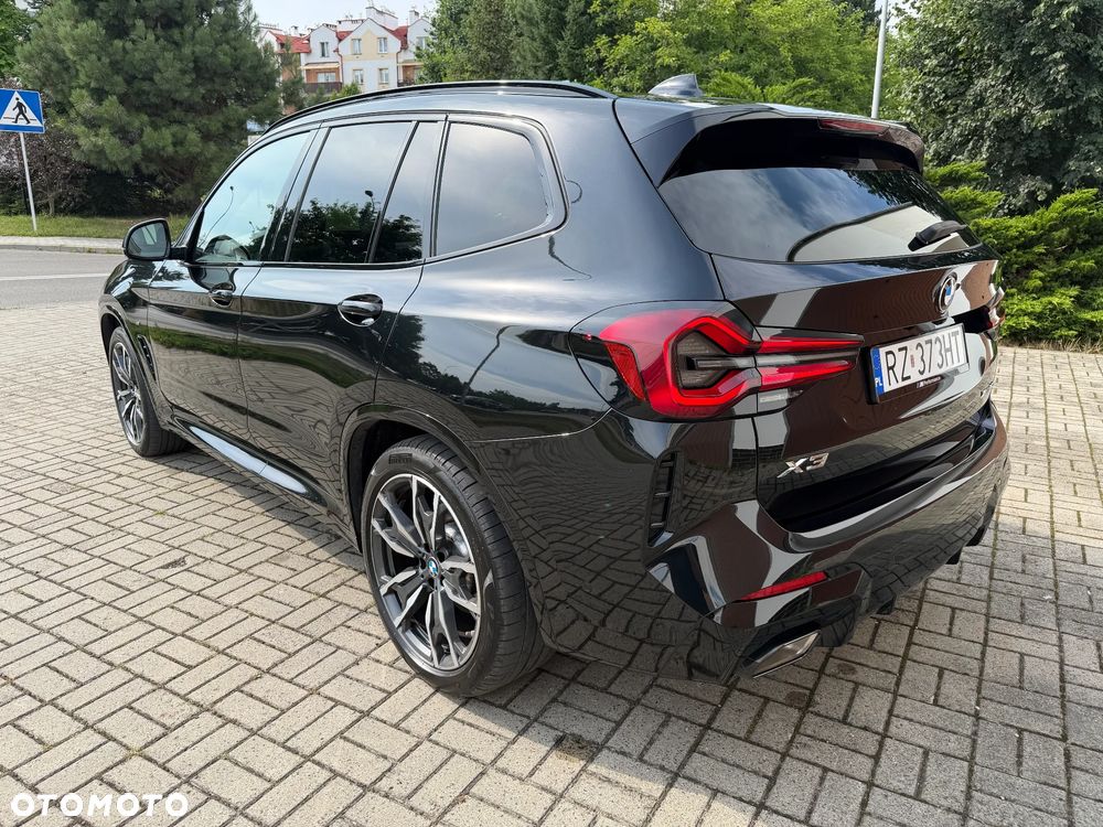 BMW X3 xDrive20d M Sport Edition - 4