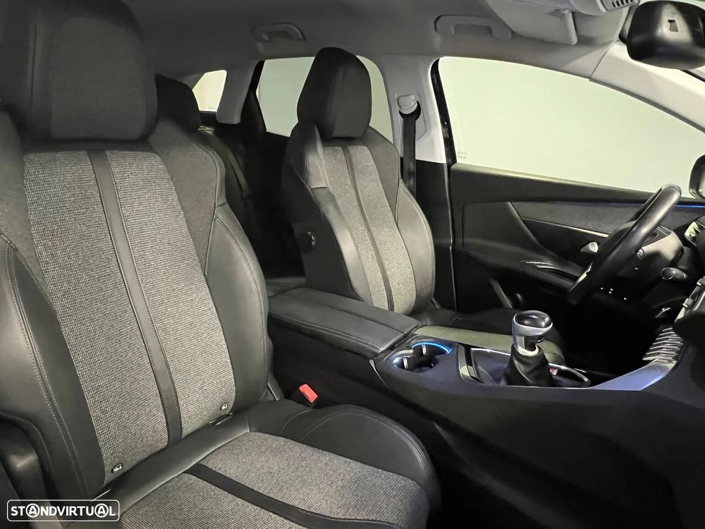 Peugeot 3008 1.5 BlueHDi Allure - 16