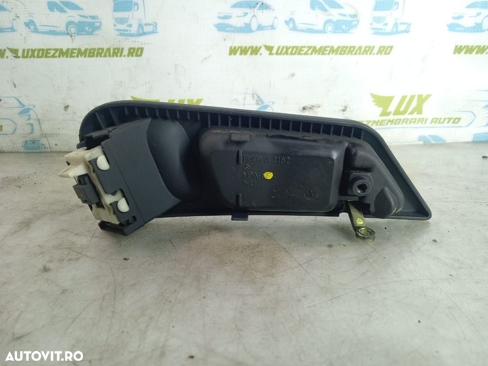 Maner interior stanga spate Mercedes-Benz C-Class W203/S203/CL203 [fa - 2