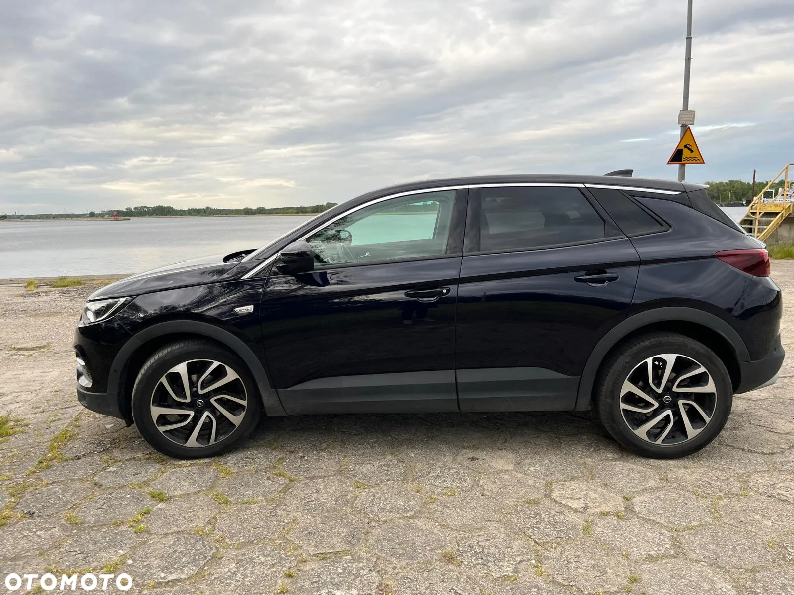 Opel Grandland X 1.6 T Ultimate S&S - 6