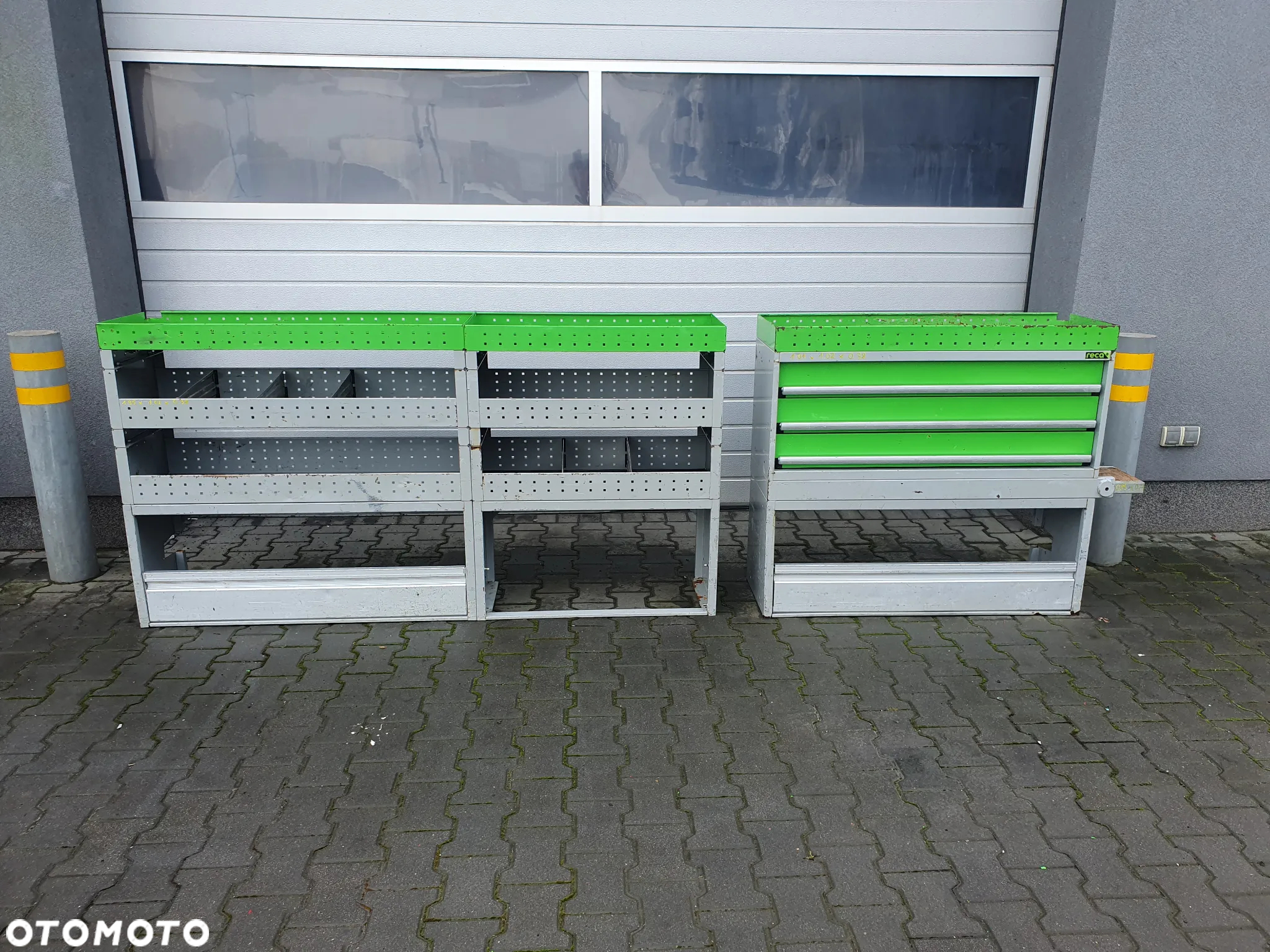 Zabudowa warsztatowa na auto dostawcze - 8