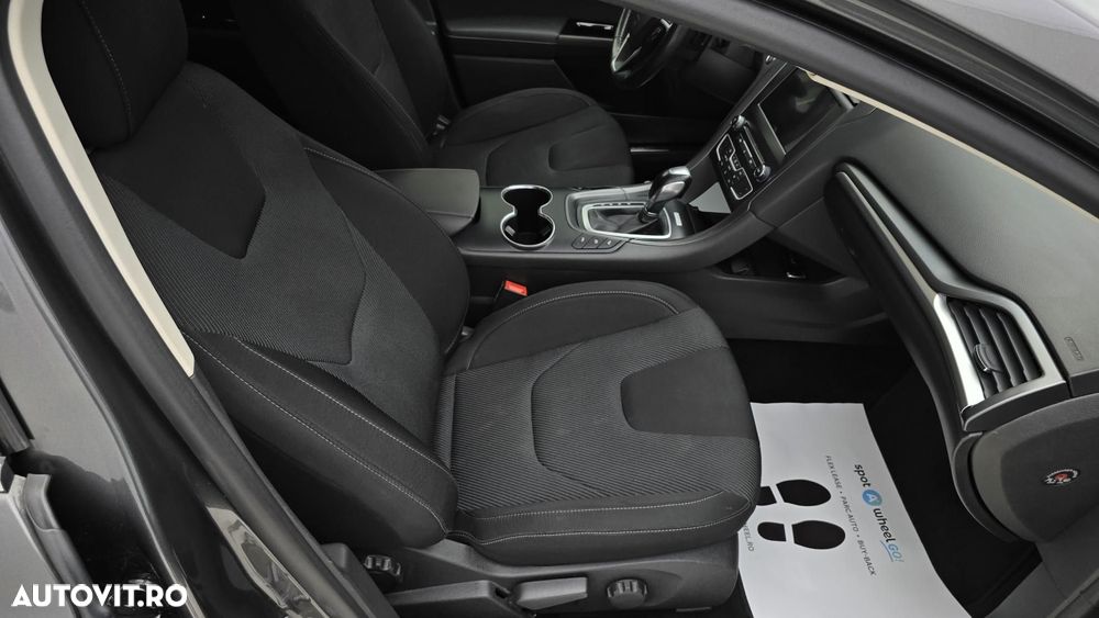 Ford Mondeo - 20
