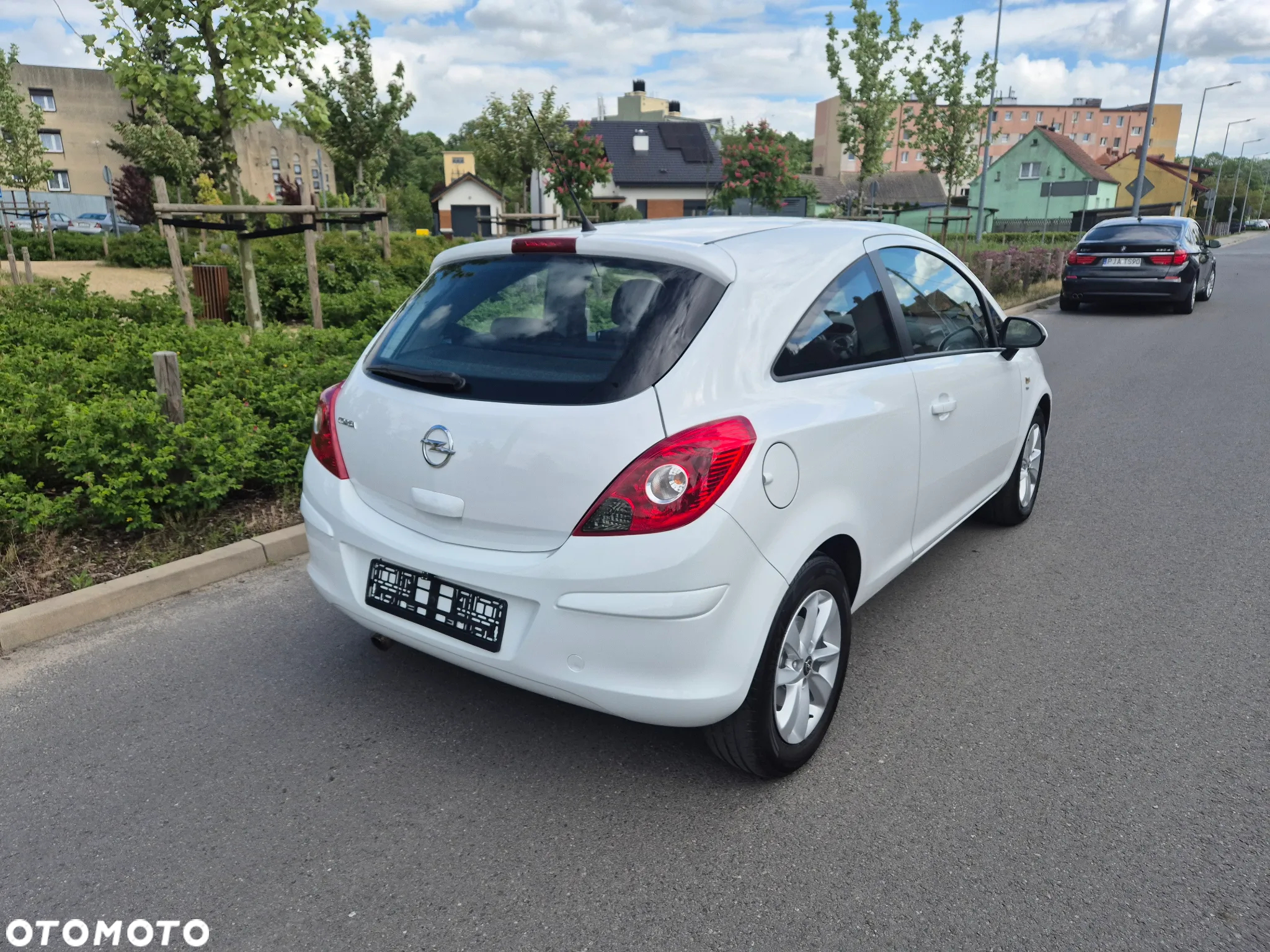 Opel Corsa 1.4 16V Navi - 4