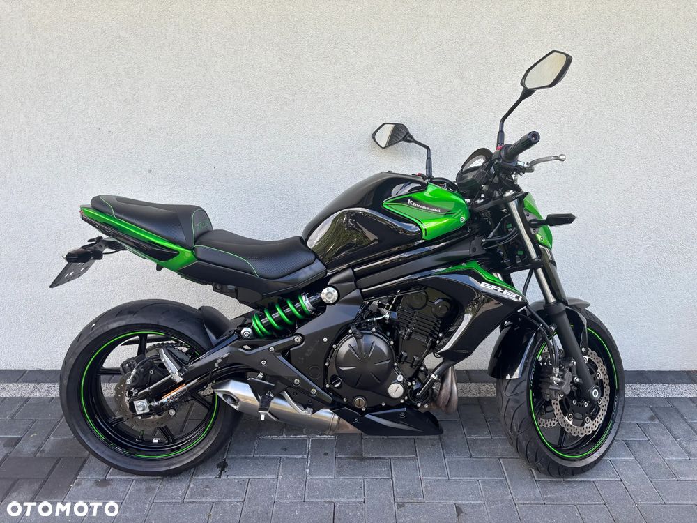 Kawasaki ER - 7