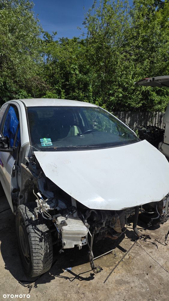 Toyota Yaris 1.0 Active - 2