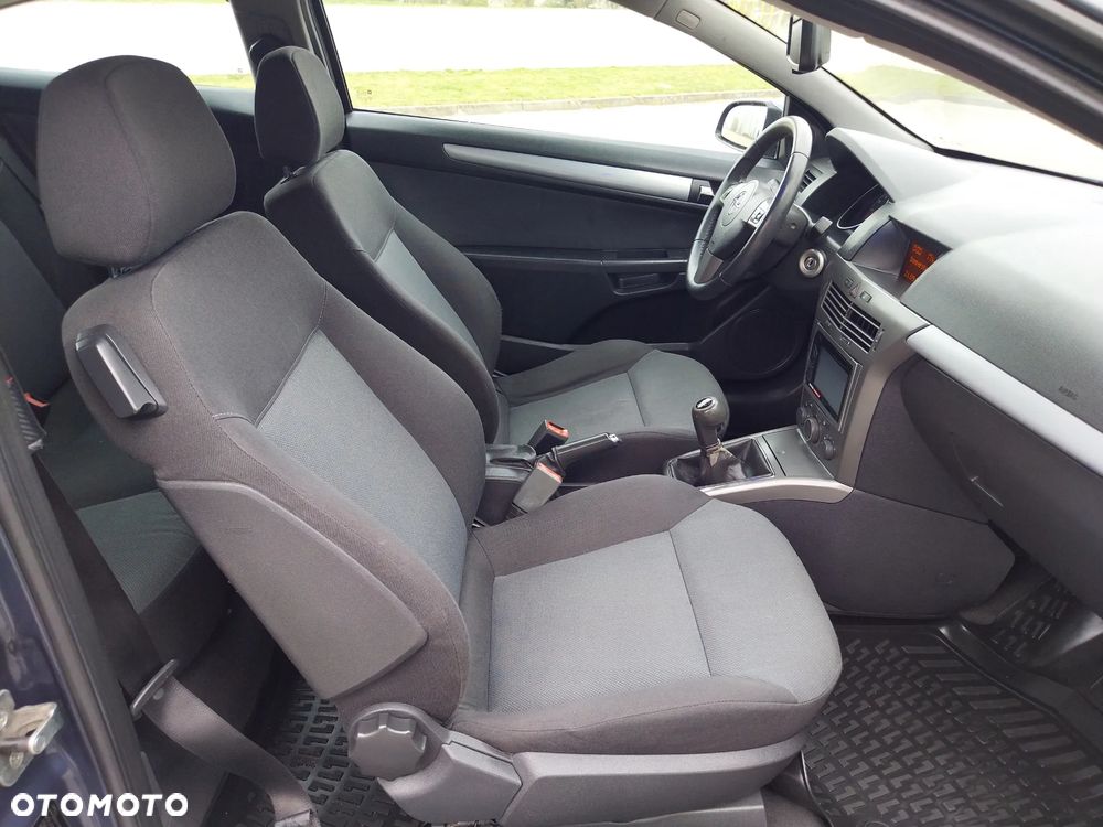 Opel Astra 1.8 Edition - 24