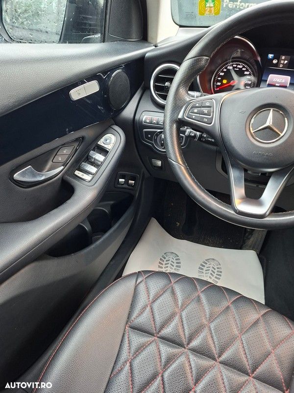 Mercedes-Benz GLC - 10