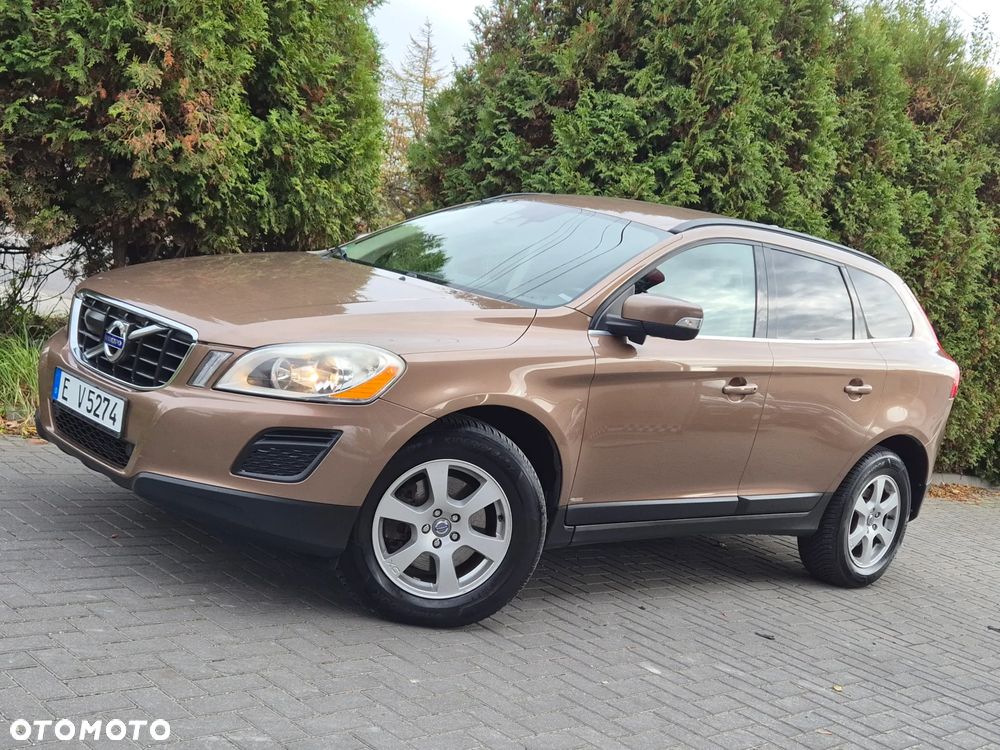 Volvo XC 60 2.4D AWD Momentum - 2
