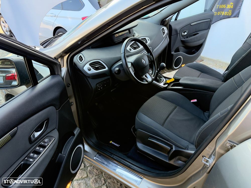 Renault Grand Scénic 1.5 dCi Dynamique S 7L - 8