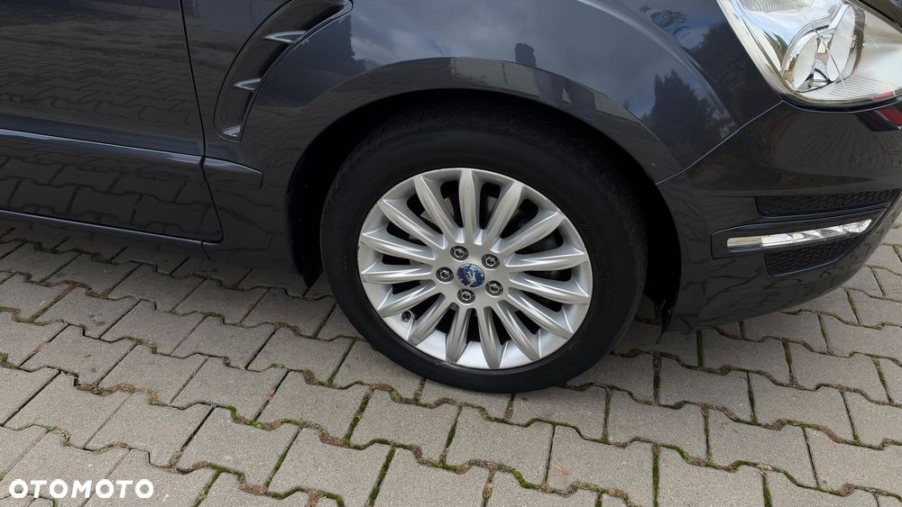 Ford S-Max 2.0 TDCi Titanium - 34