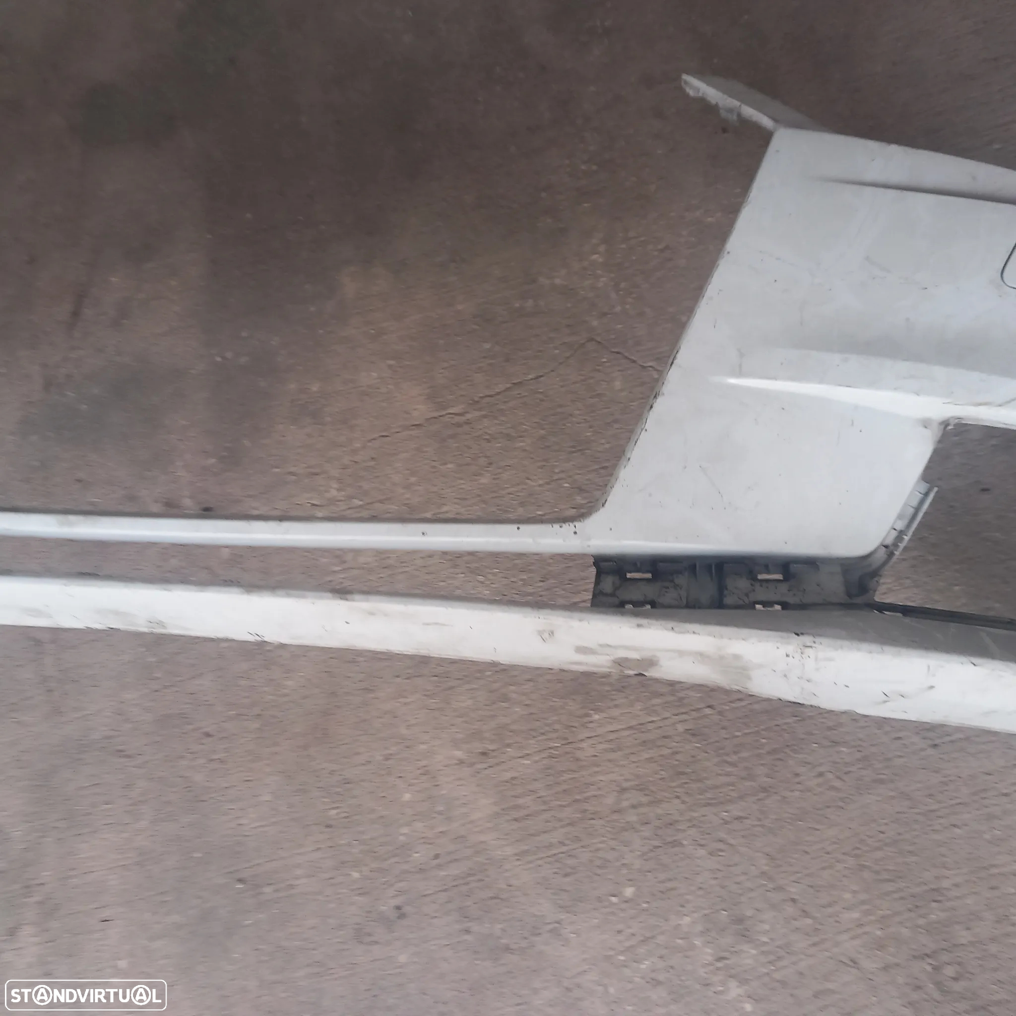 Para choques frente audi 8v 8V3807437AF - 2