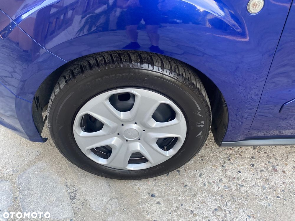 Ford Tourneo Courier 1.0 EcoBoost S&S Ambiente - 22