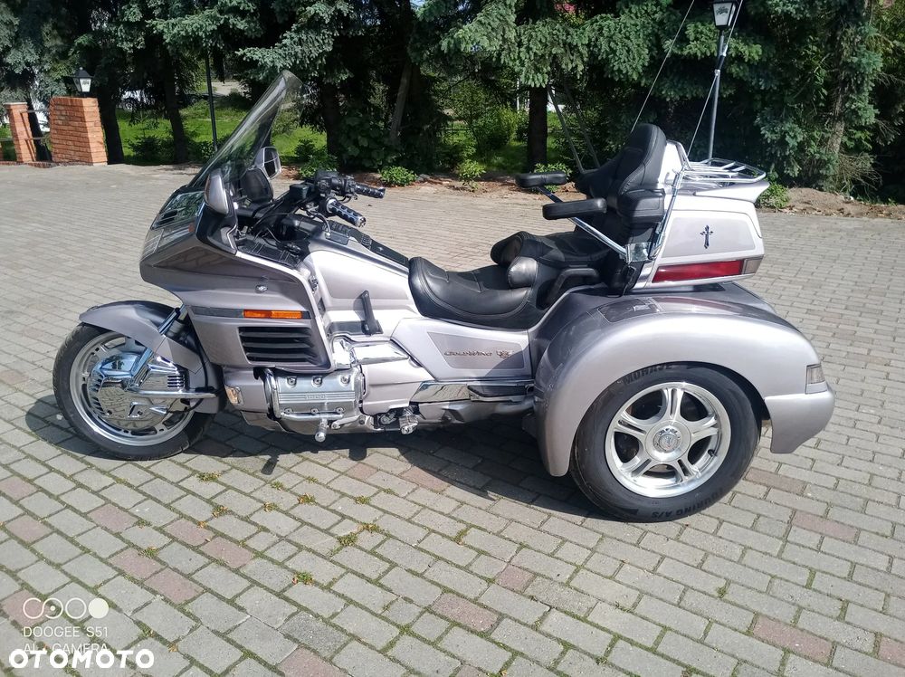 Honda GL - 8