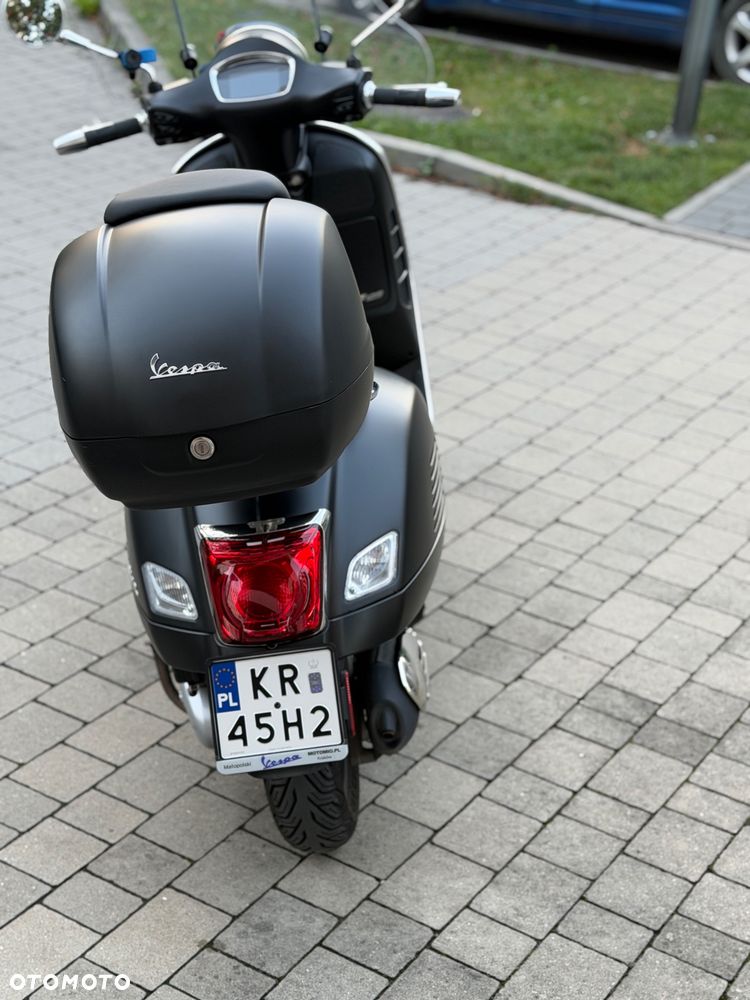 Vespa GTS - 5