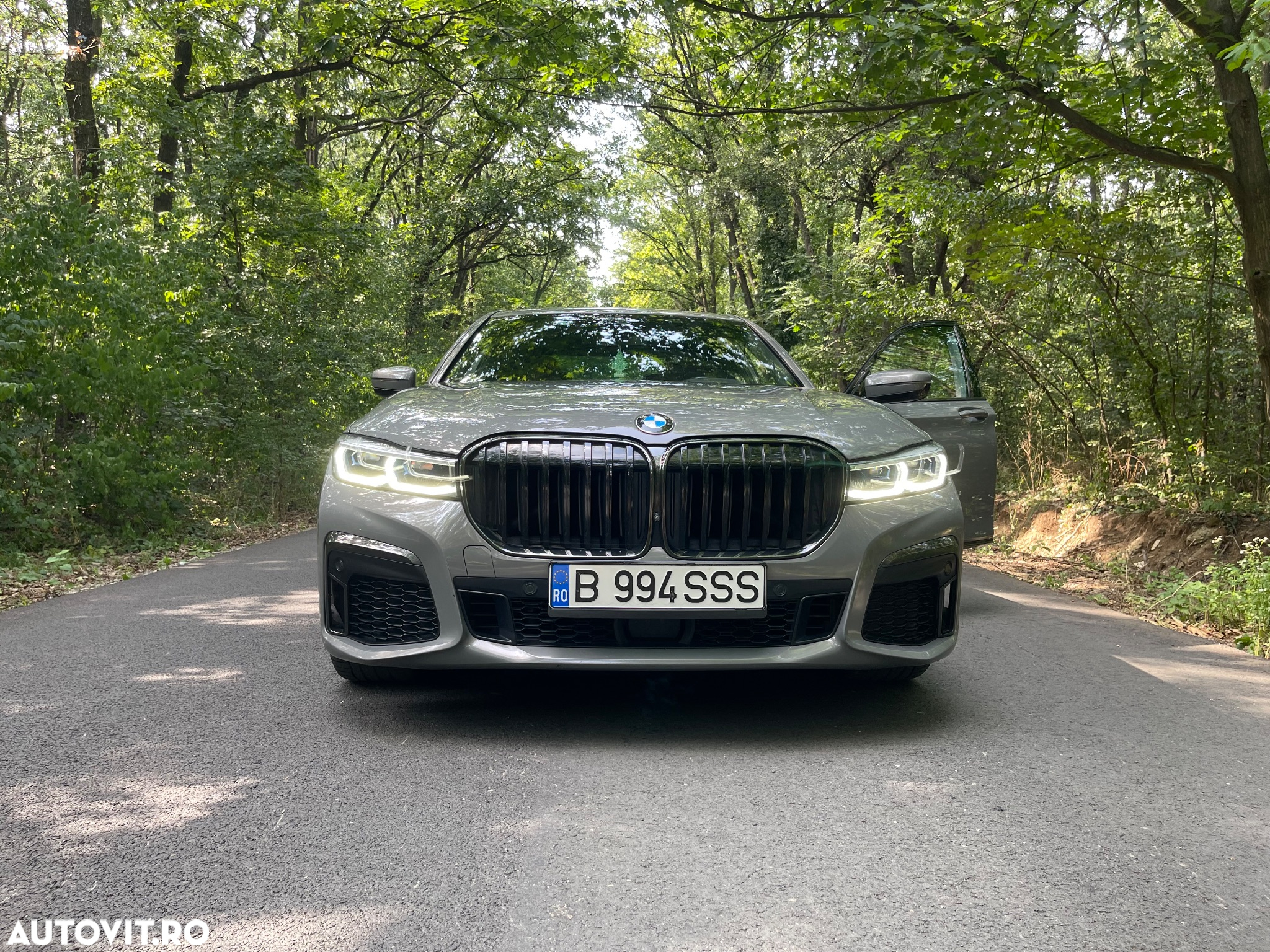 BMW Seria 7 - 8