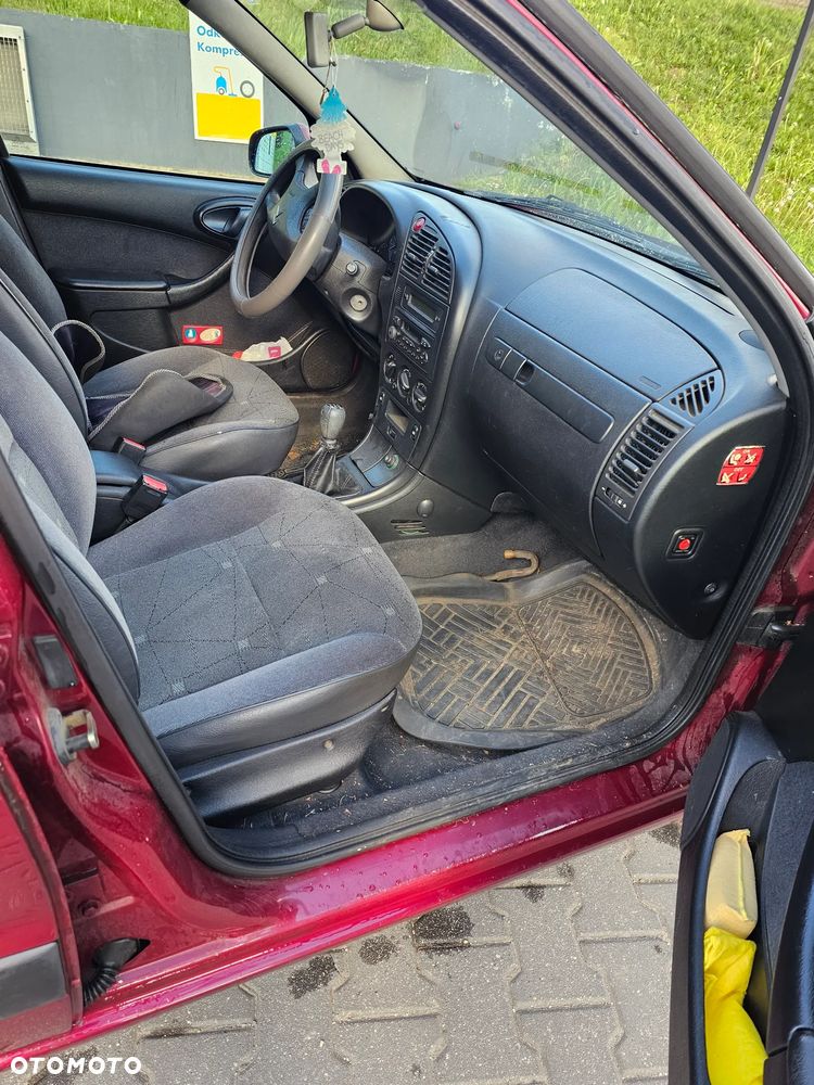 Citroën Xsara 1.6i SX - 14