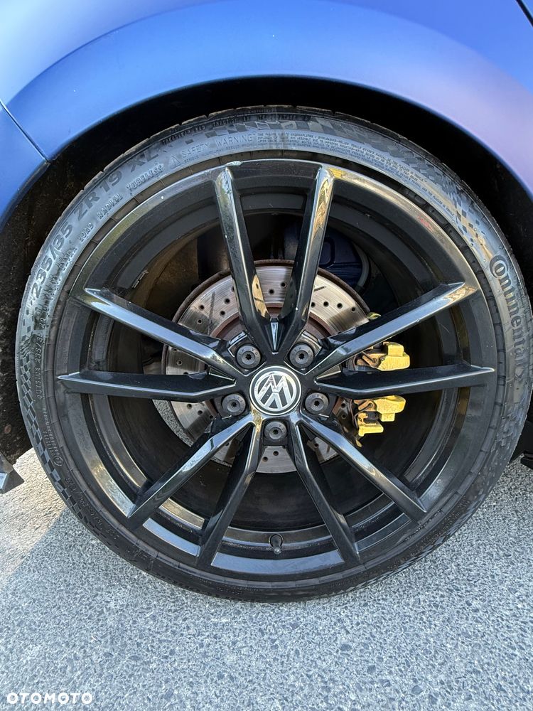 Volkswagen Golf - 16