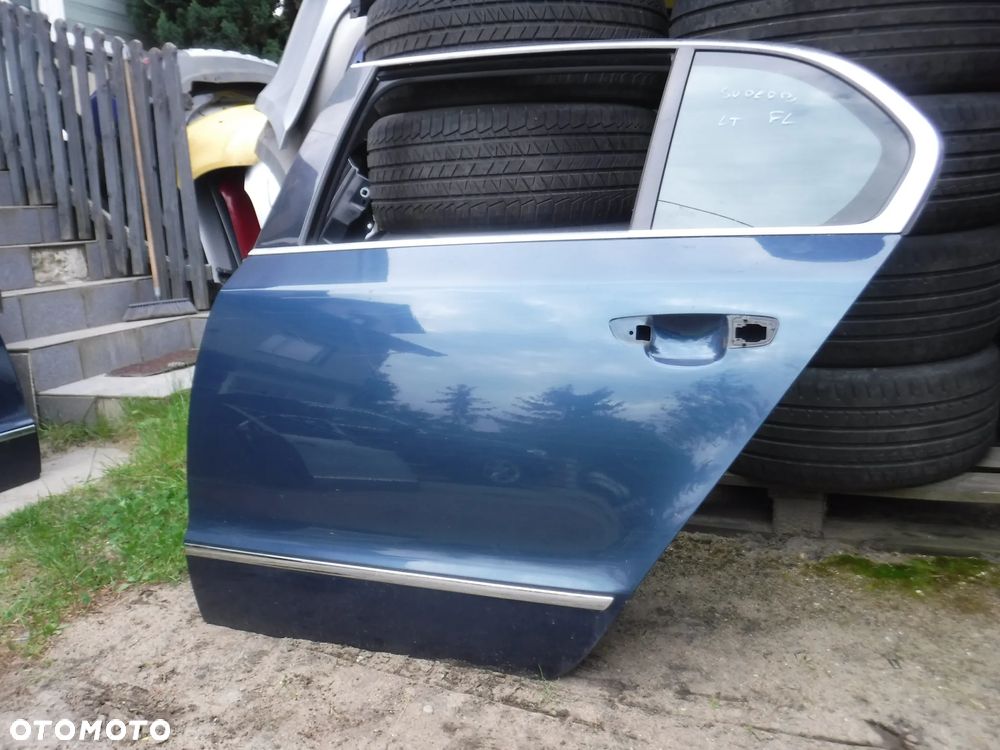 Skoda Superb II 2 LIFT FL 12-15 LW5Q F0F0 sedan liftback drzwi tyl lewe prawe HB szyba - 13