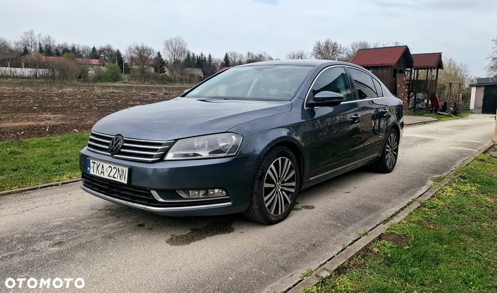Volkswagen Passat - 3