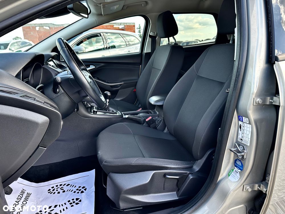 Ford Focus 1.0 EcoBoost Start-Stopp-System TITANIUM STYLE - 8