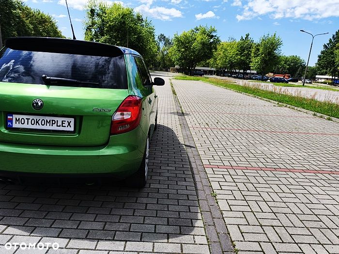 Skoda Fabia 1.4 TSI DSG RS - 11