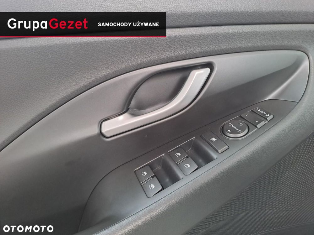 Hyundai i30 1.5 DPI Comfort - 13