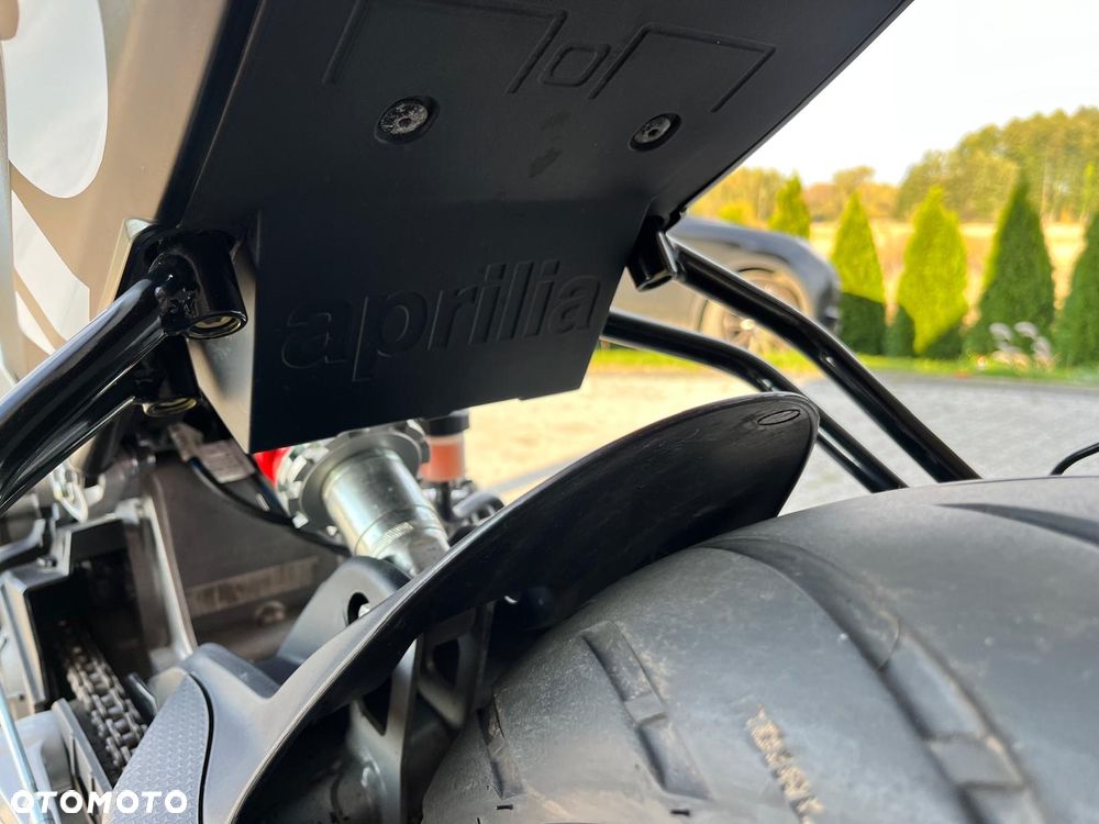 Aprilia RS - 8