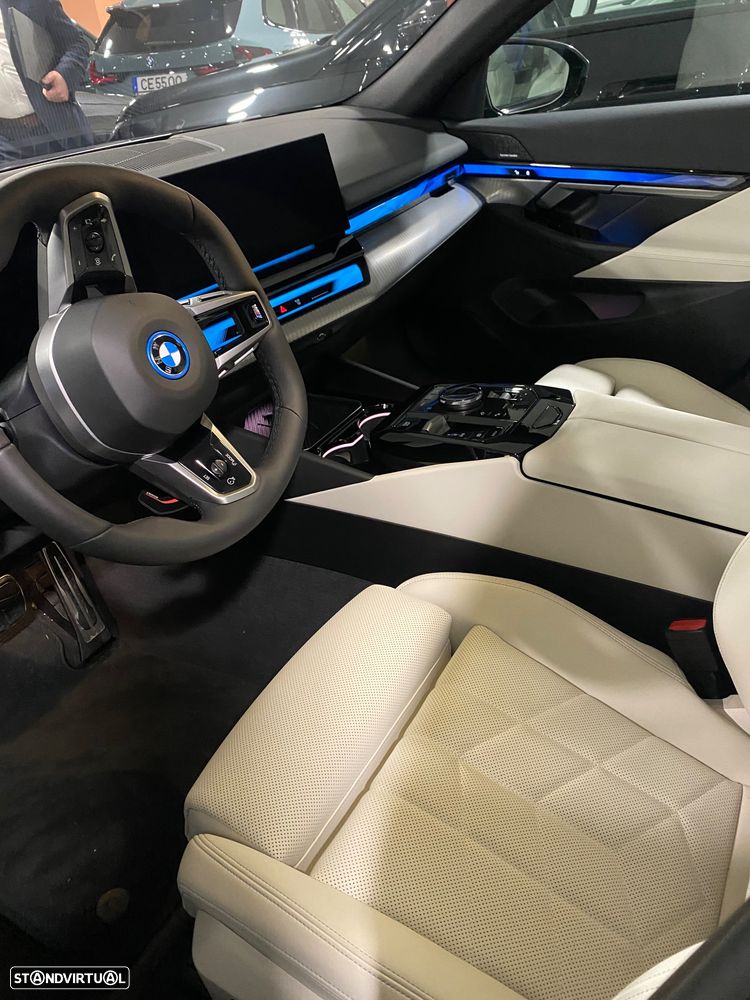BMW 520 d Line Luxury Auto - 9
