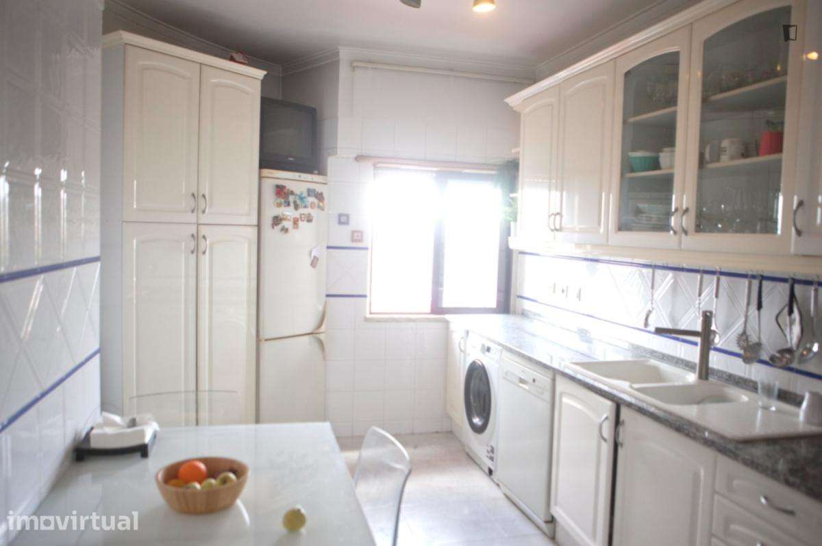 Quarto - localizado em Lisbon - Grande imagem: 2/8