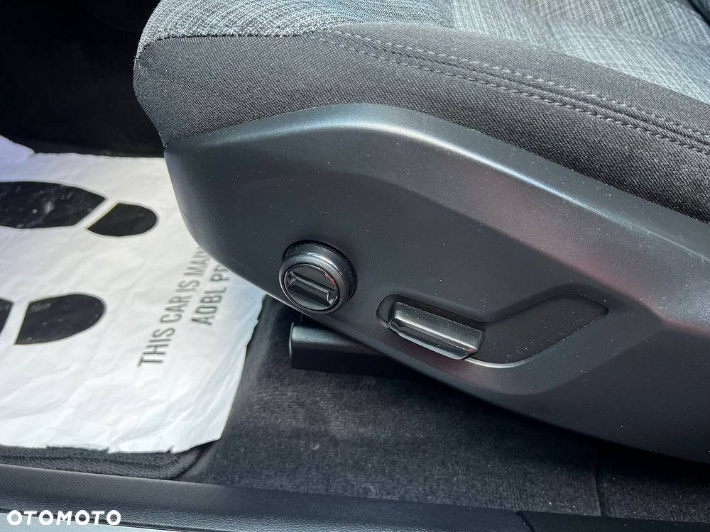 Volvo XC 60 B4 D Core - 21