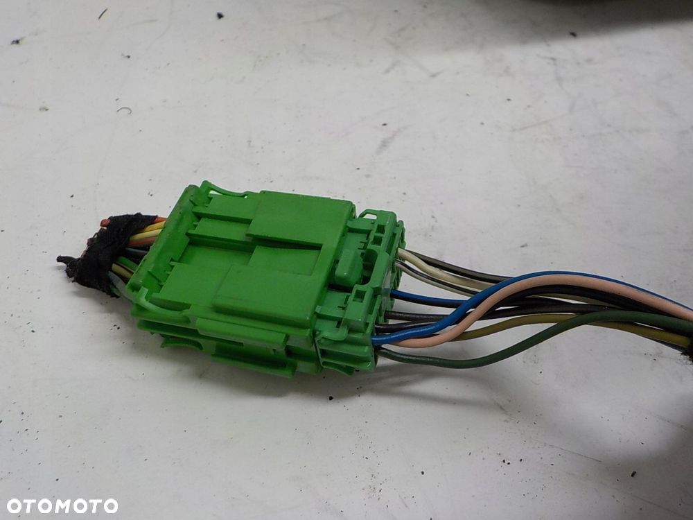 VOLVO C30 LUSTERKO ZEWNĘTRZNE LEWE 10 PIN PINÓW - 2