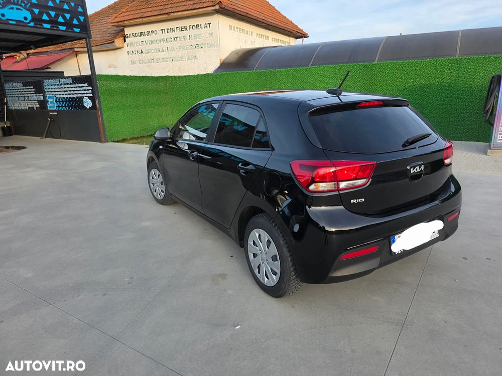 Kia Rio 1.2 MPI 5MT Urban - 3