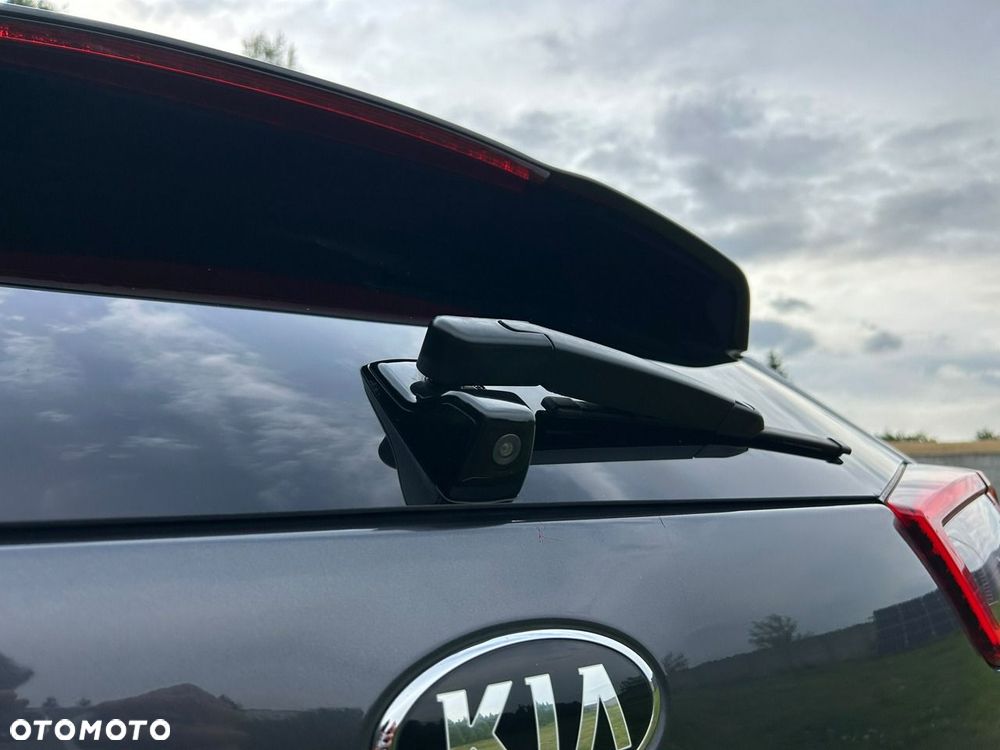 Kia Niro - 16