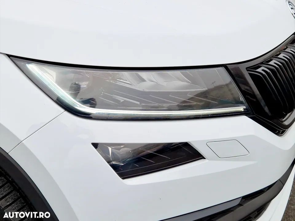 Skoda Kodiaq 2.0 TDI 4X4 DSG RS - 9