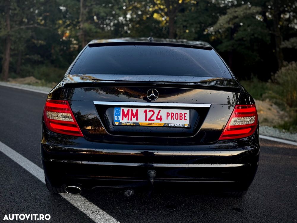 Mercedes-Benz C - 3