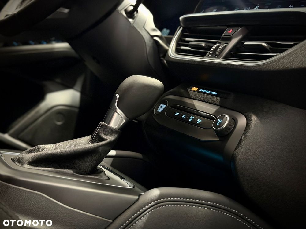 Ford Focus 1.0 EcoBoost mHEV Active X - 22
