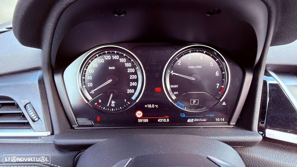 BMW 225xe Active Tourer iPerformance - 16