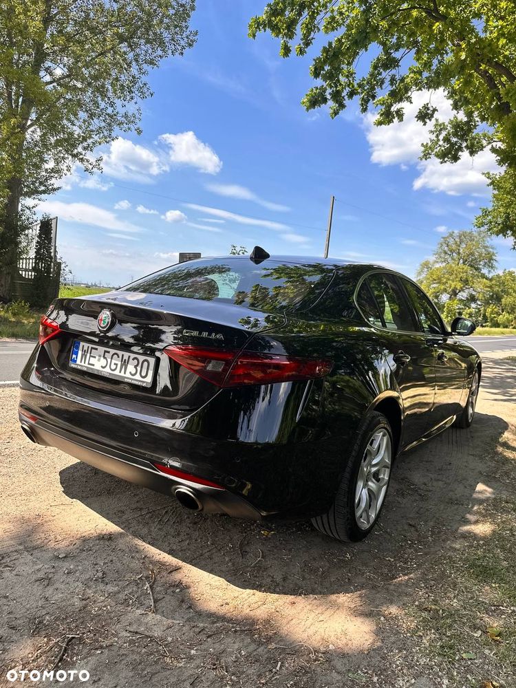 Alfa Romeo Giulia 2.0 Turbo TI Q4 - 4