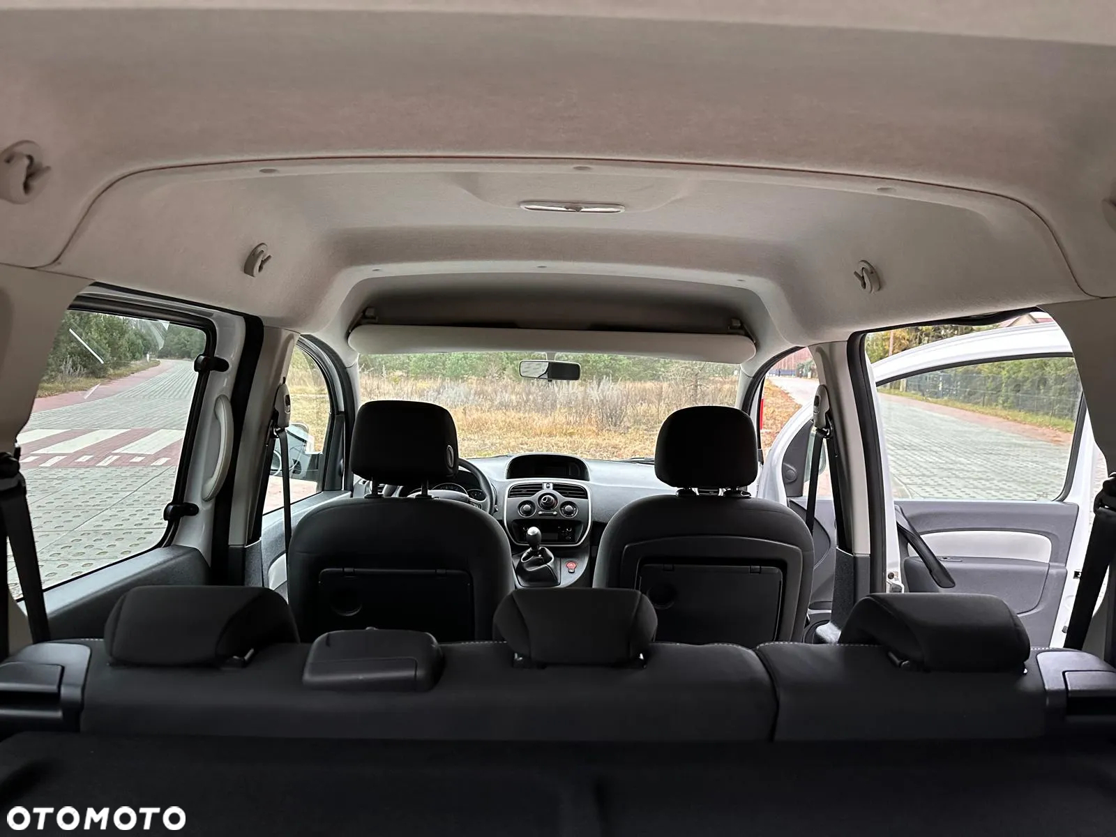 Renault Kangoo ENERGY TCe 115 Start & Stop Happy Family - 16