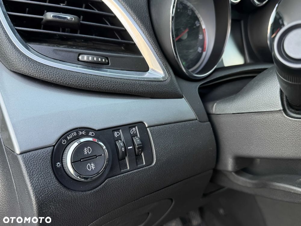 Opel Mokka 1.4 T Enjoy S&S 4x4 - 17