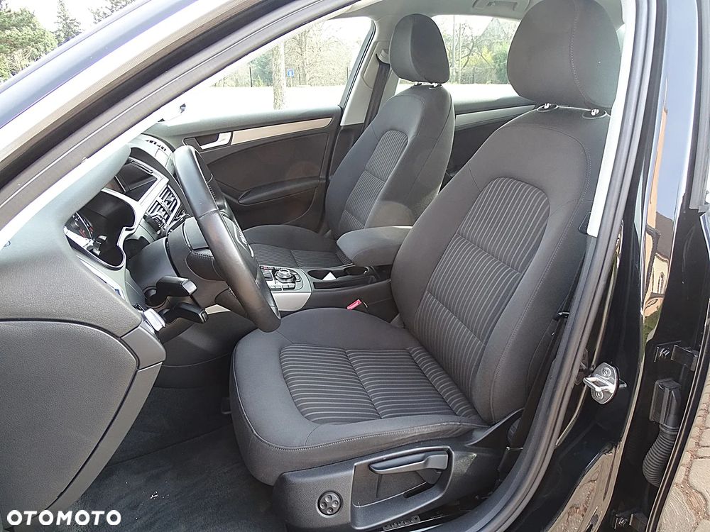 Audi A4 Limousine - 27