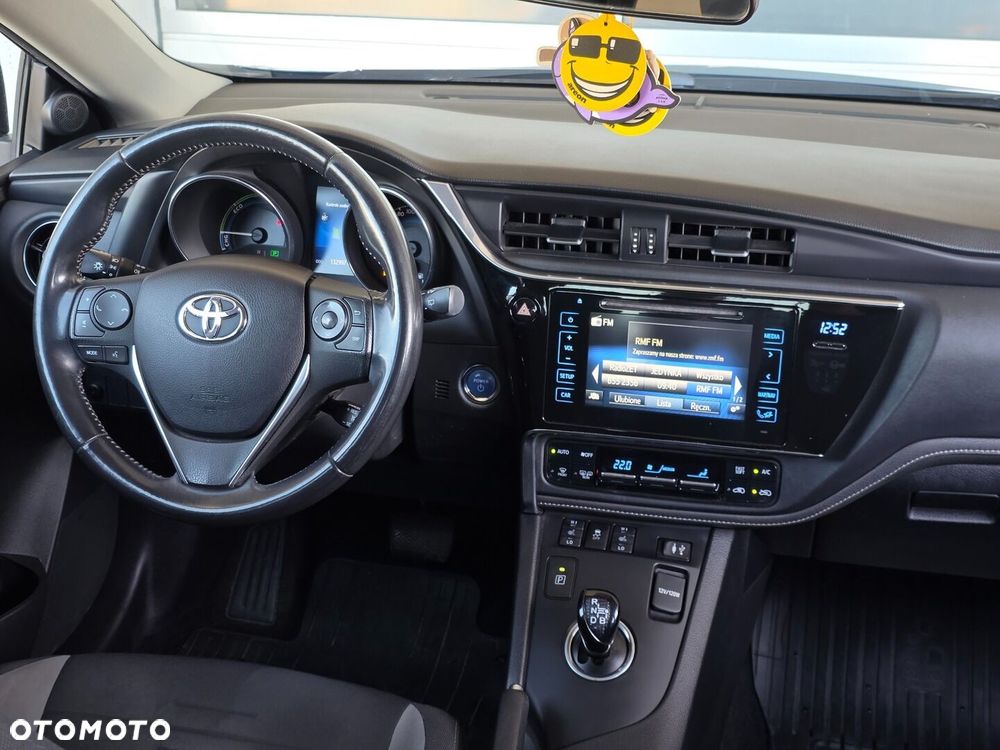 Toyota Auris - 22